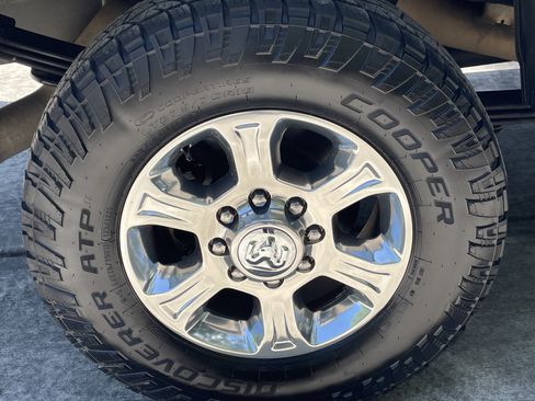 Used 2022 RAM 3500 Big Horn w/ Level A Equipment Group AWD/4WD image 36