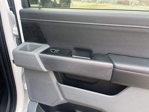 Used 2022 Ford F150 XLT w/ Equipment Group 302A High image 26