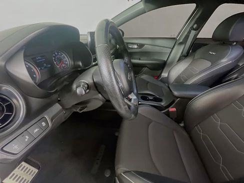 Used 2021 Kia Forte GT-Line w/ GT-Line Premium Package image 20