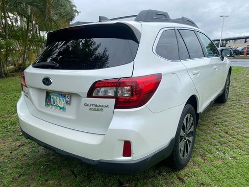 Used 2017 Subaru Outback 2.5i Limited image 7