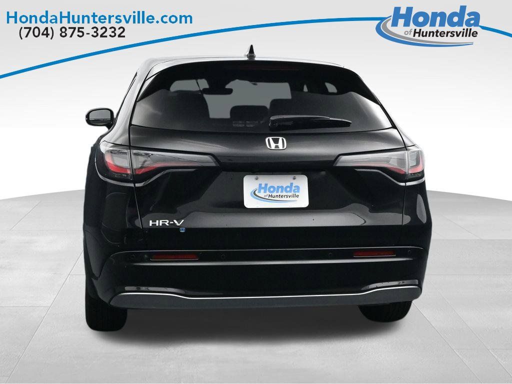 Used 2025 Honda HR-V EX-L image 7