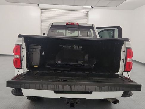 Used 2017 GMC Sierra 2500 Denali w/ Suspension Package, Off-Road image 31