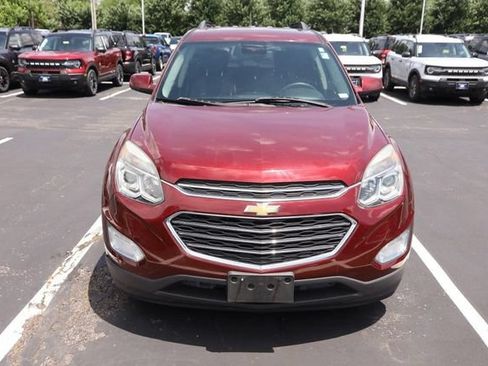 Used 2017 Chevrolet Equinox LT w/ Convenience Package FWD image 3