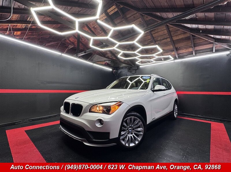 Used 2015 BMW X1 sDrive28i RWD image 2