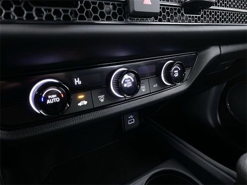 New 2025 Honda HR-V LX image 20