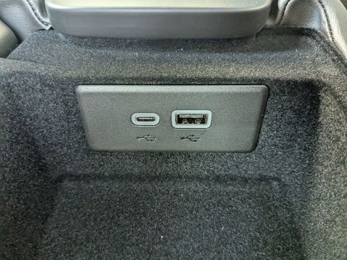 New 2025 Chevrolet Corvette E-Ray image 26