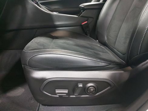 Used 2023 Jeep Grand Cherokee L Laredo AWD/4WD image 31