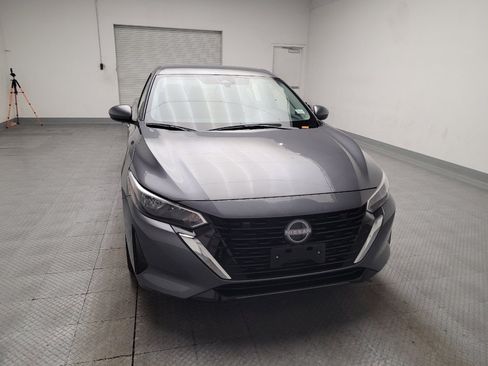 Used 2025 Nissan Sentra SV w/ All-Weather Package FWD image 14
