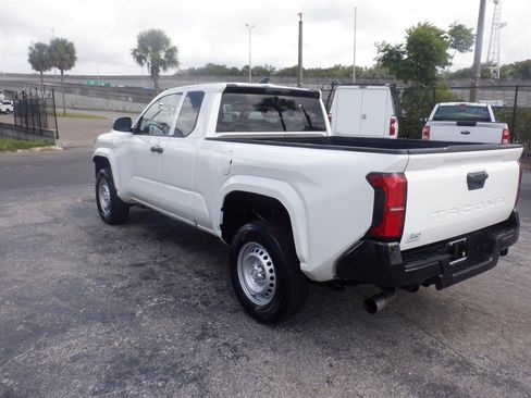 Used 2025 Toyota Tacoma SR RWD image 7