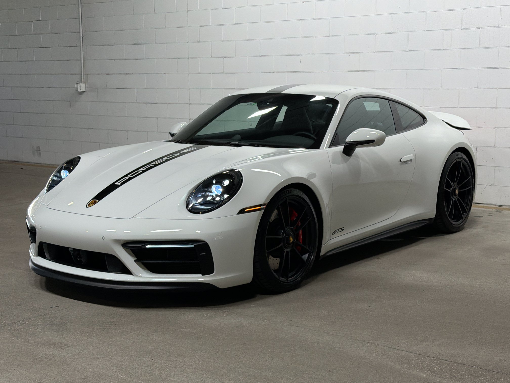 Certified 2023 Porsche 911 Carrera GTS RWD image 1