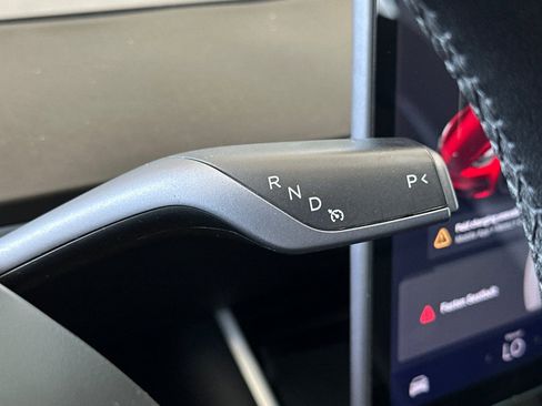 Used 2020 Tesla Model 3 Standard Range Plus RWD image 21