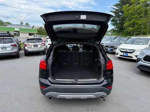 Used 2019 BMW X1 xDrive28i w/ Convenience Package AWD/4WD image 12