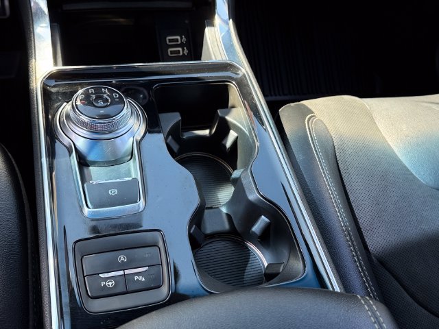 Used 2020 Ford Edge ST w/ Equipment Group 401A AWD/4WD image 18