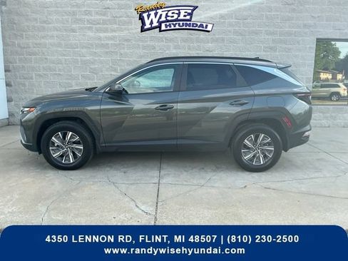Used 2022 Hyundai Tucson Blue AWD/4WD image 11