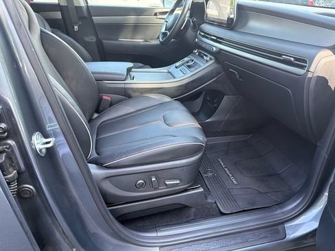 Used 2025 Hyundai Palisade XRT FWD image 13