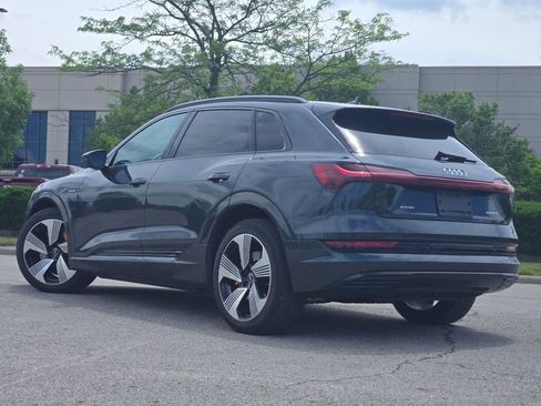 Used 2023 Audi e-tron Premium Plus w/ Premium Plus Package AWD/4WD image 15