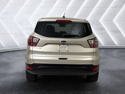 Used 2017 Ford Escape S image 5