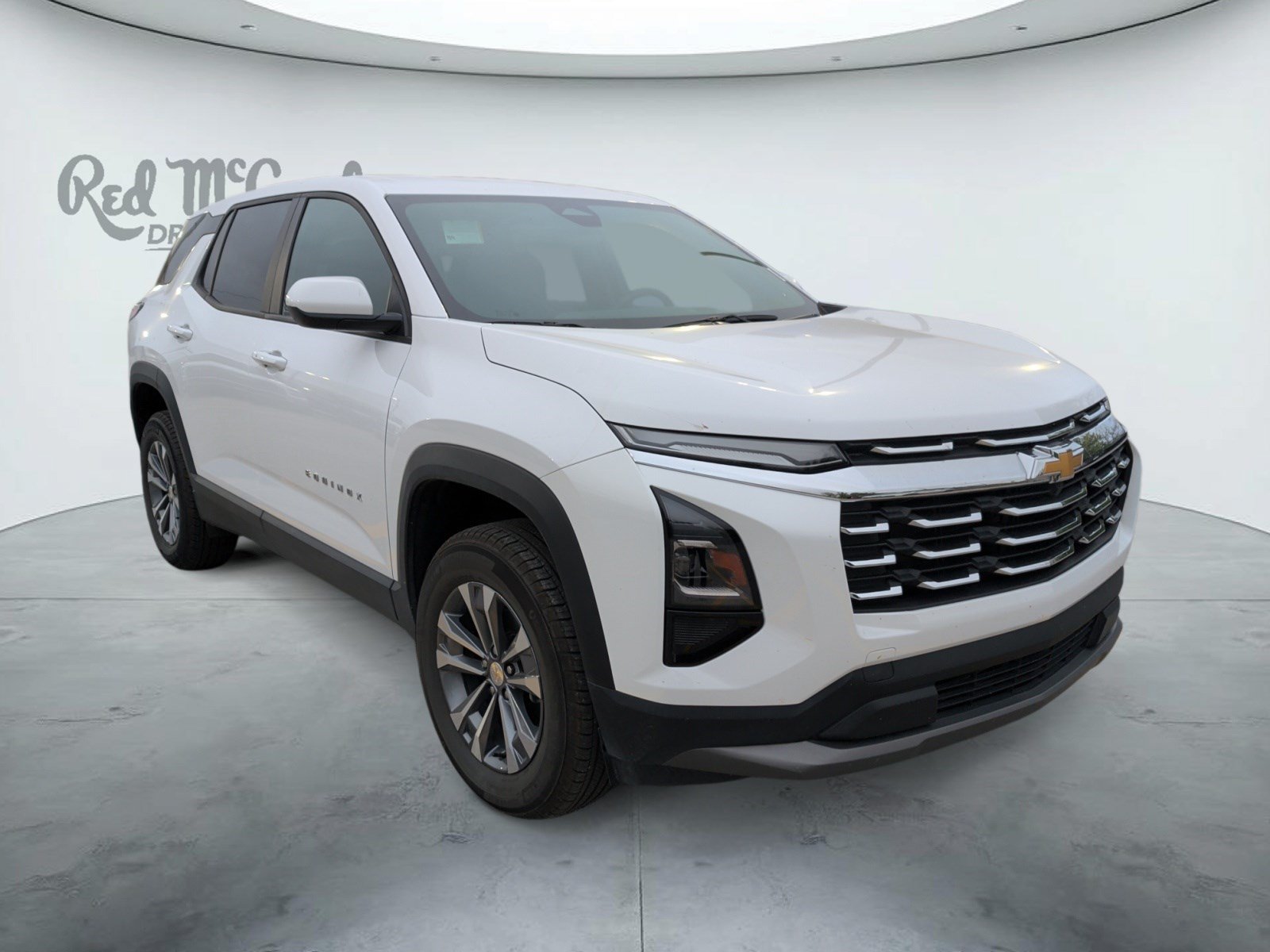 Used 2026 Chevrolet Equinox LT AWD/4WD image 3