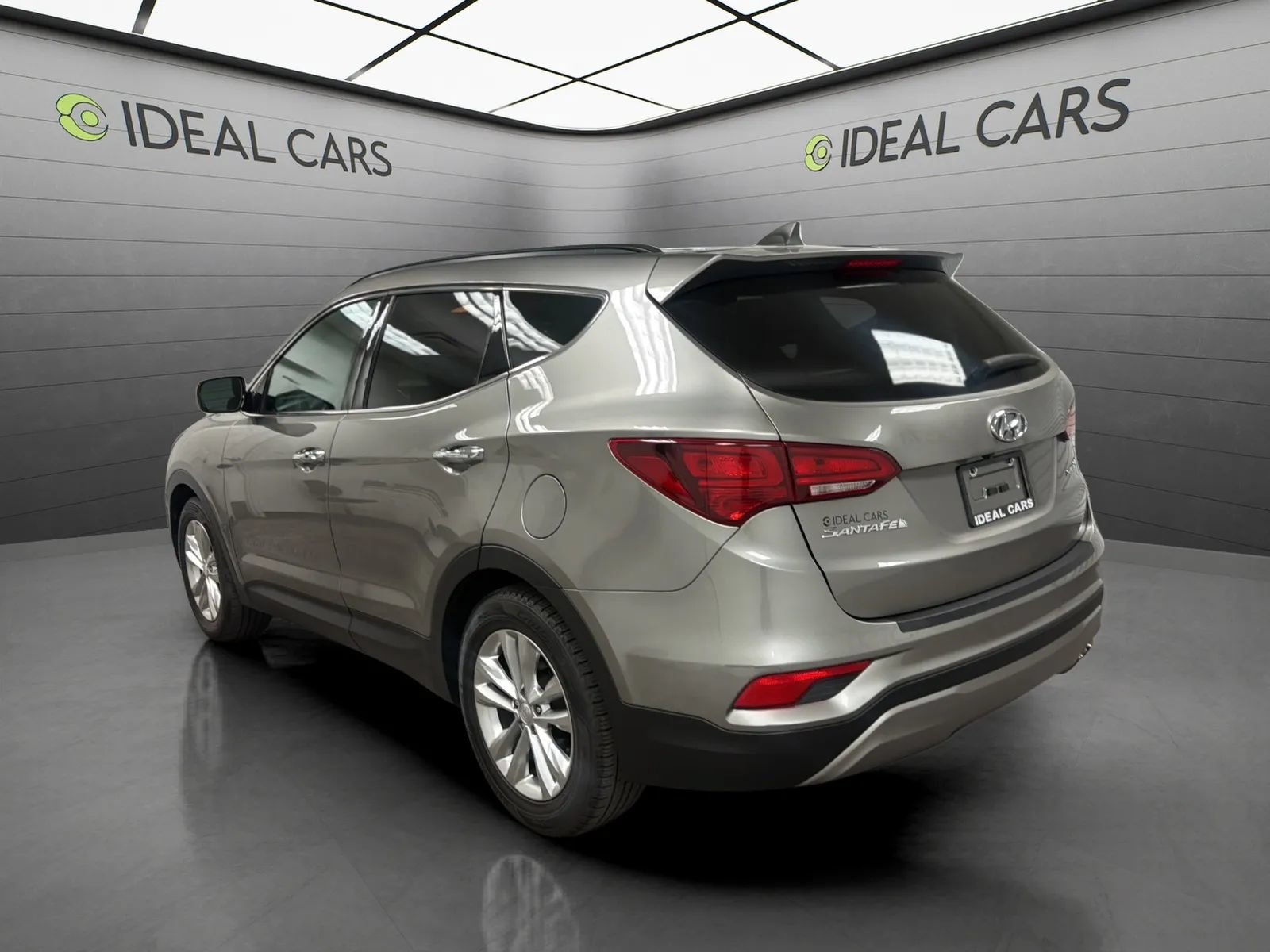 Used 2018 Hyundai Santa Fe Sport 2.0T FWD image 7