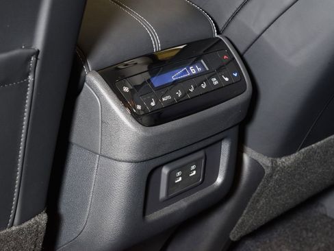 Certified 2026 INFINITI QX60 Luxe w/ Cargo Package image 30