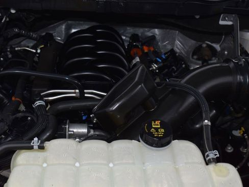 Used 2024 Ford F150 XL image 19