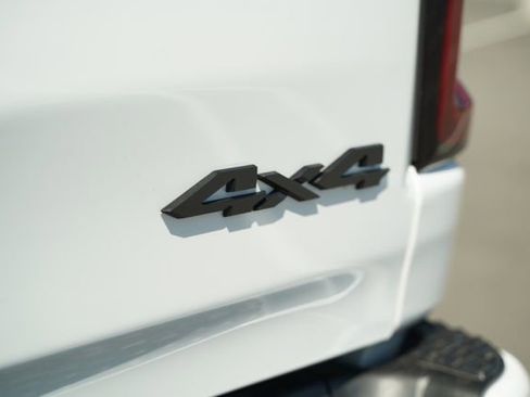 New 2026 RAM 1500 Laramie w/ Night Edition AWD/4WD image 43
