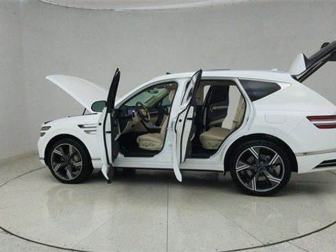 Used 2025 Genesis GV80 3.5T Prestige image 74