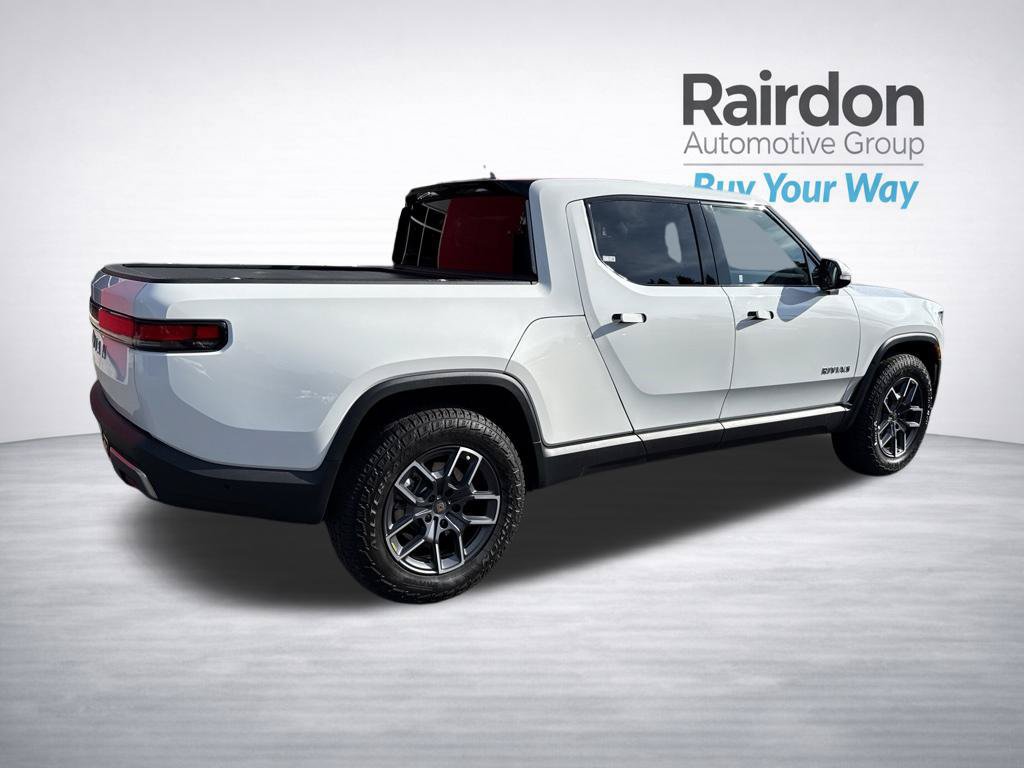 Used 2023 Rivian R1T Adventure Dual AWD/4WD image 7
