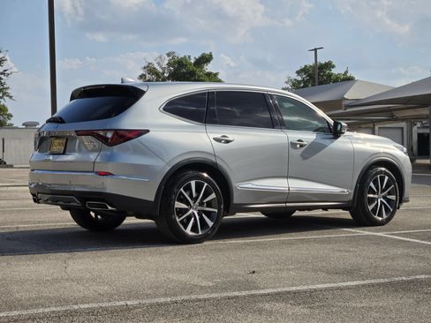 Certified 2026 Acura MDX FWD w/ Technology Package image 3