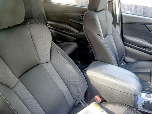 Used 2024 Subaru Ascent Premium w/ Convenience Package image 21