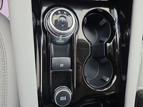 Used 2025 Ford Explorer Platinum w/ LUX Leather Package image 28