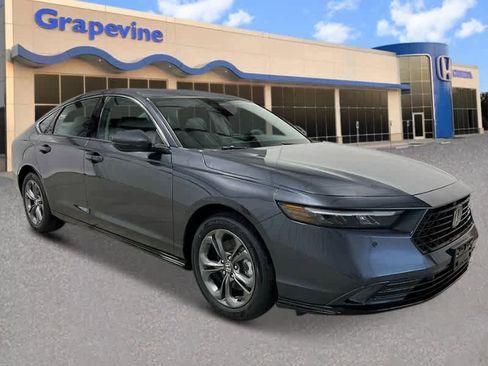 New 2025 Honda Accord EX-L image 9