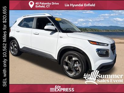Used 2024 Hyundai Venue SEL