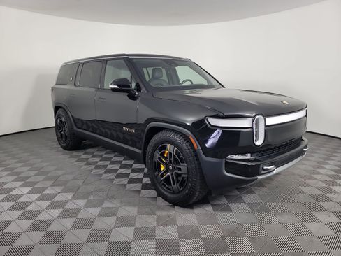 Used 2023 Rivian R1S Adventure AWD/4WD image 7