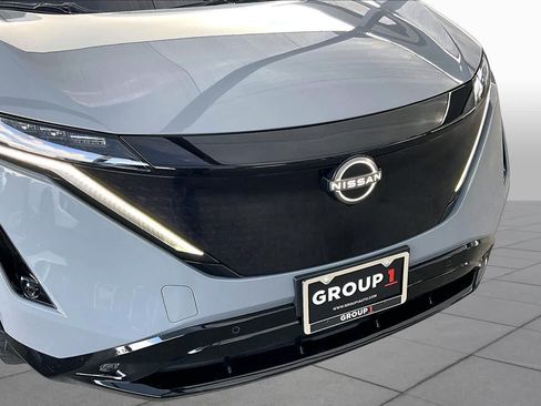 Used 2024 Nissan Ariya AWD image 29