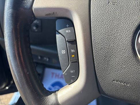 Used 2010 GMC Sierra 2500 SLE w/ SLE Preferred Package AWD/4WD image 19