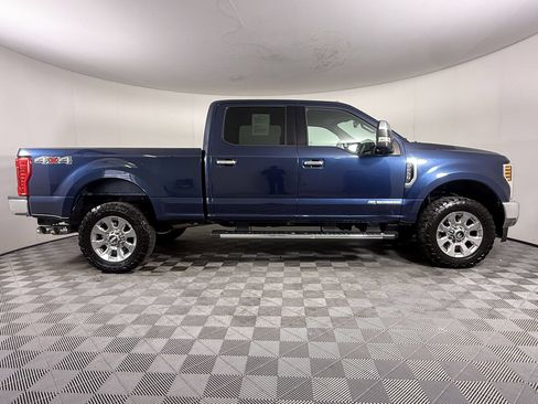 Used 2018 Ford F250 Lariat w/ Chrome Package AWD/4WD image 8