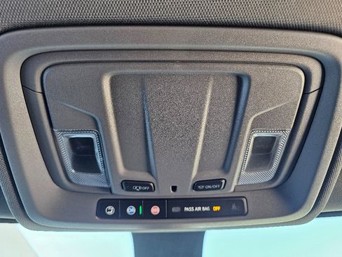 Used 2023 GMC Sierra 2500 SLE w/ SLE Convenience Package image 38