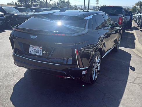 Used 2024 Cadillac Lyriq Luxury RWD image 5