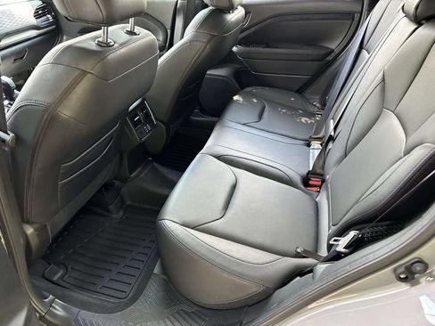 Used 2025 Subaru Forester Limited w/ Popular Package AWD/4WD image 9