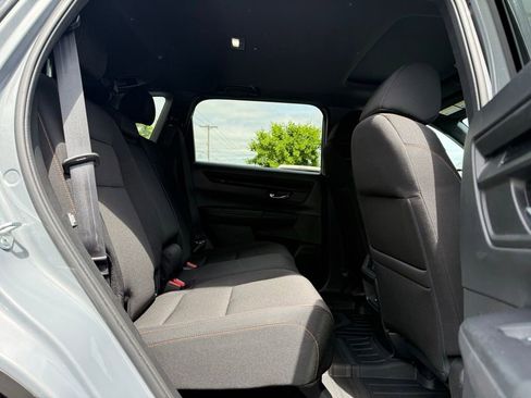 Used 2024 Honda CR-V Sport image 17