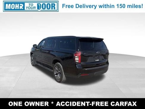 Used 2024 Chevrolet Suburban Z71 image 3