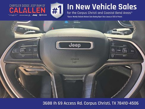 Used 2024 Jeep Grand Cherokee L Limited w/ Black Appearance Package AWD/4WD image 23