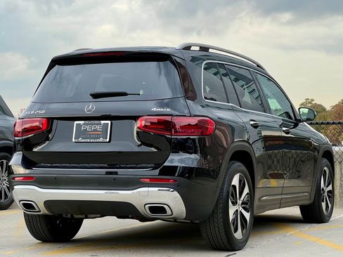 Certified 2024 Mercedes-Benz GLB 250 GLB 250 image 7