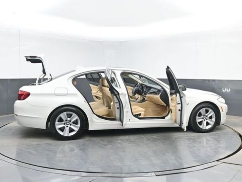 Used 2013 BMW 528i Sedan RWD image 48
