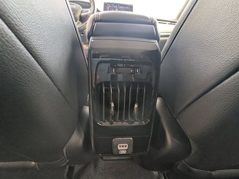 Used 2022 Jeep Compass Limited image 32