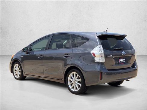 Used 2012 Toyota Prius V Five FWD image 7