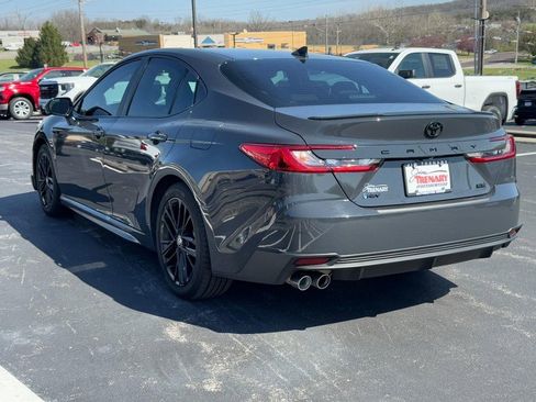 Used 2025 Toyota Camry SE w/ Multimedia Upgrade Package image 7