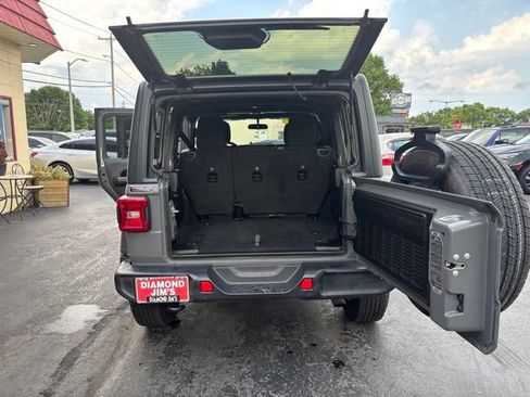 Used 2020 Jeep Wrangler Unlimited Sport S AWD/4WD image 16