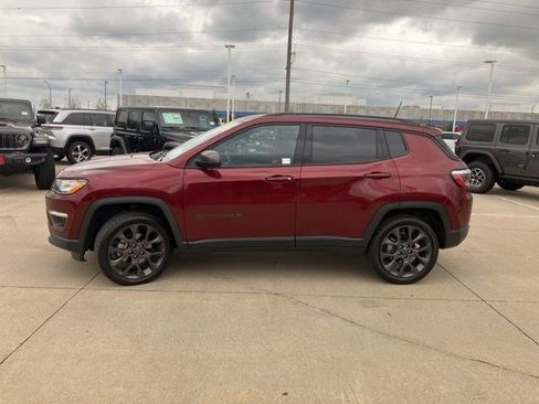 Certified 2021 Jeep Compass Latitude image 5